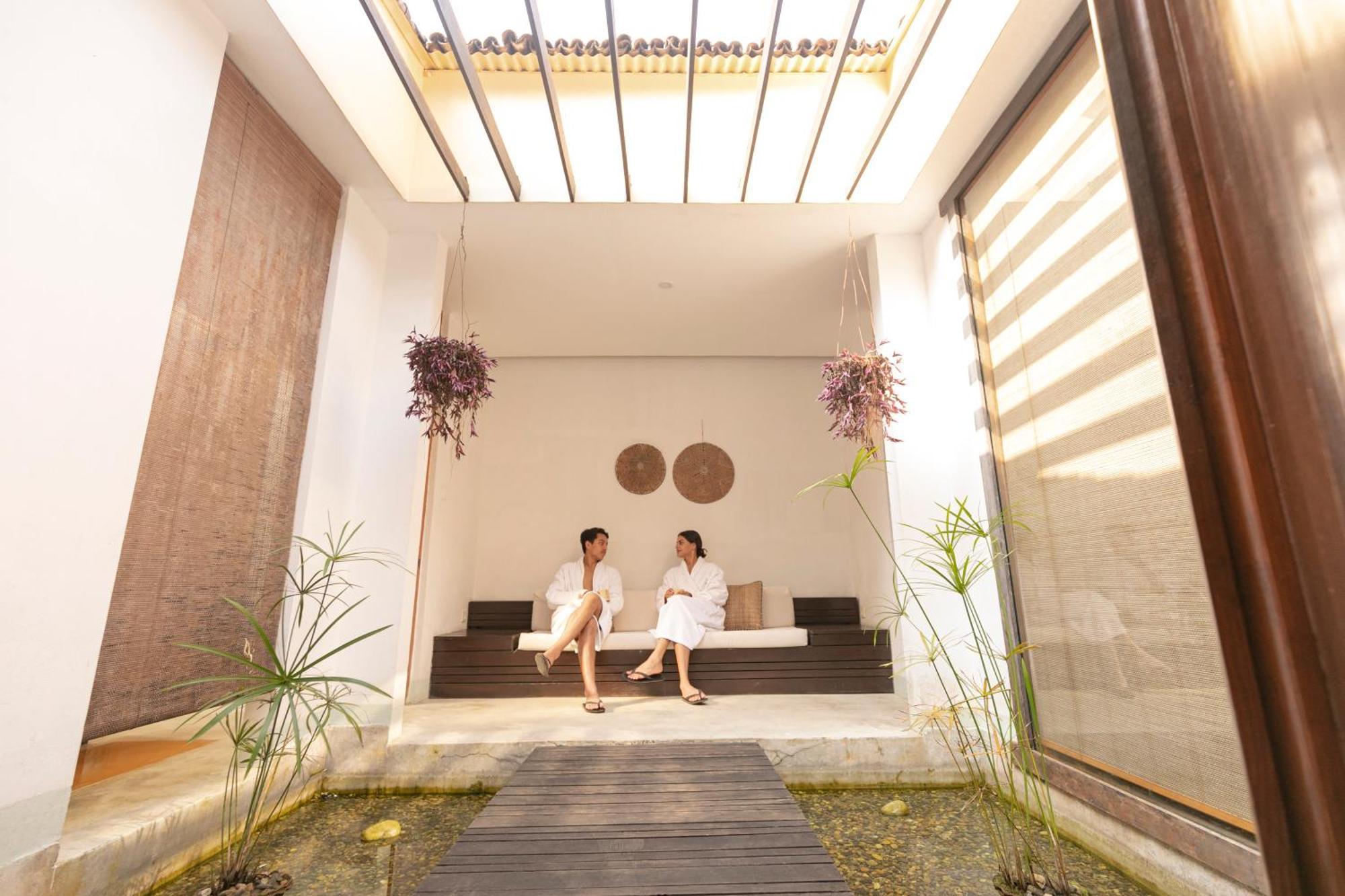 Kasara Chitwan Hotel Patlahara ภายนอก รูปภาพ