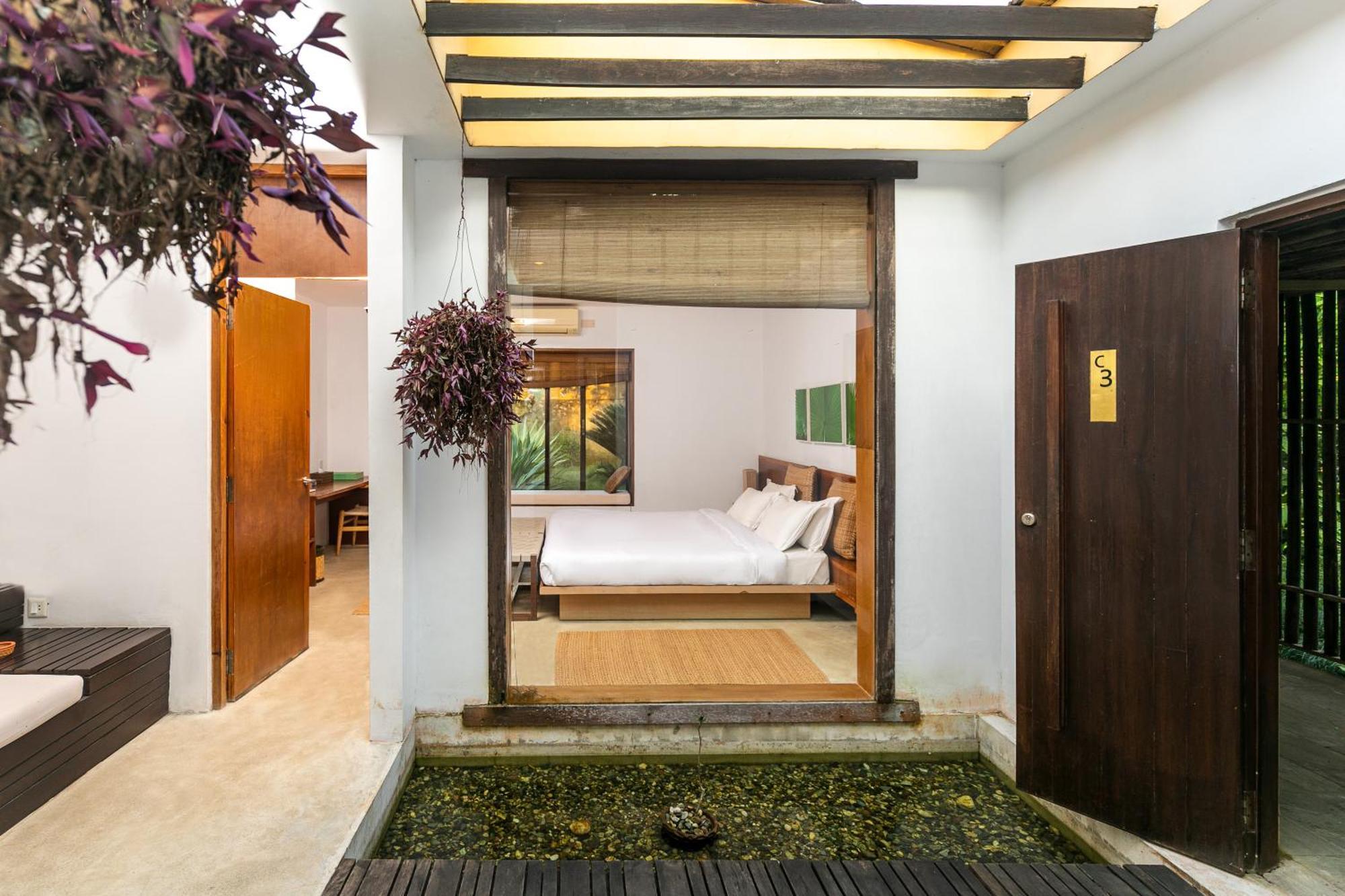 Kasara Chitwan Hotel Patlahara ภายนอก รูปภาพ